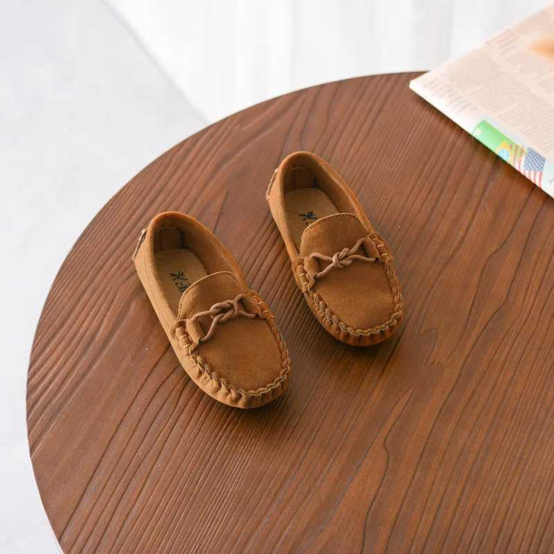Childrens shoes boys flat sports shoes baby casual shoes toddler shoes breathable sneakers soft sole solid color M250103