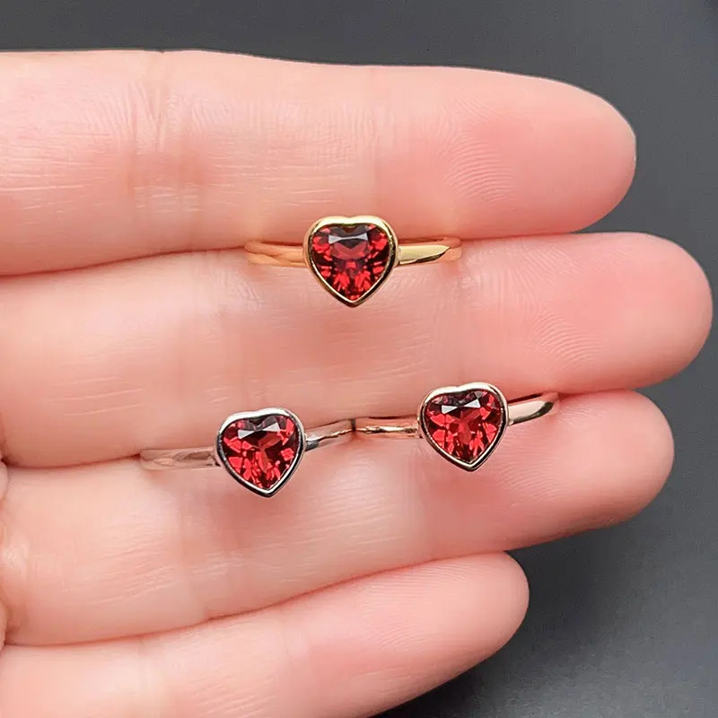 Heart shaped pomegranate ring 6mm 0.6ct natural pomegranate silver ring 18K gold-plated jewelry for daily wear 250102