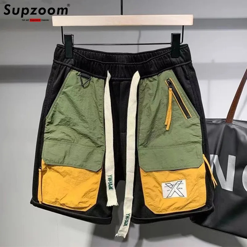 Supzoom has just arrived at the summer loose casual street trend contrasting colors patchwork pockets personalized work clothes shorts for men 250102