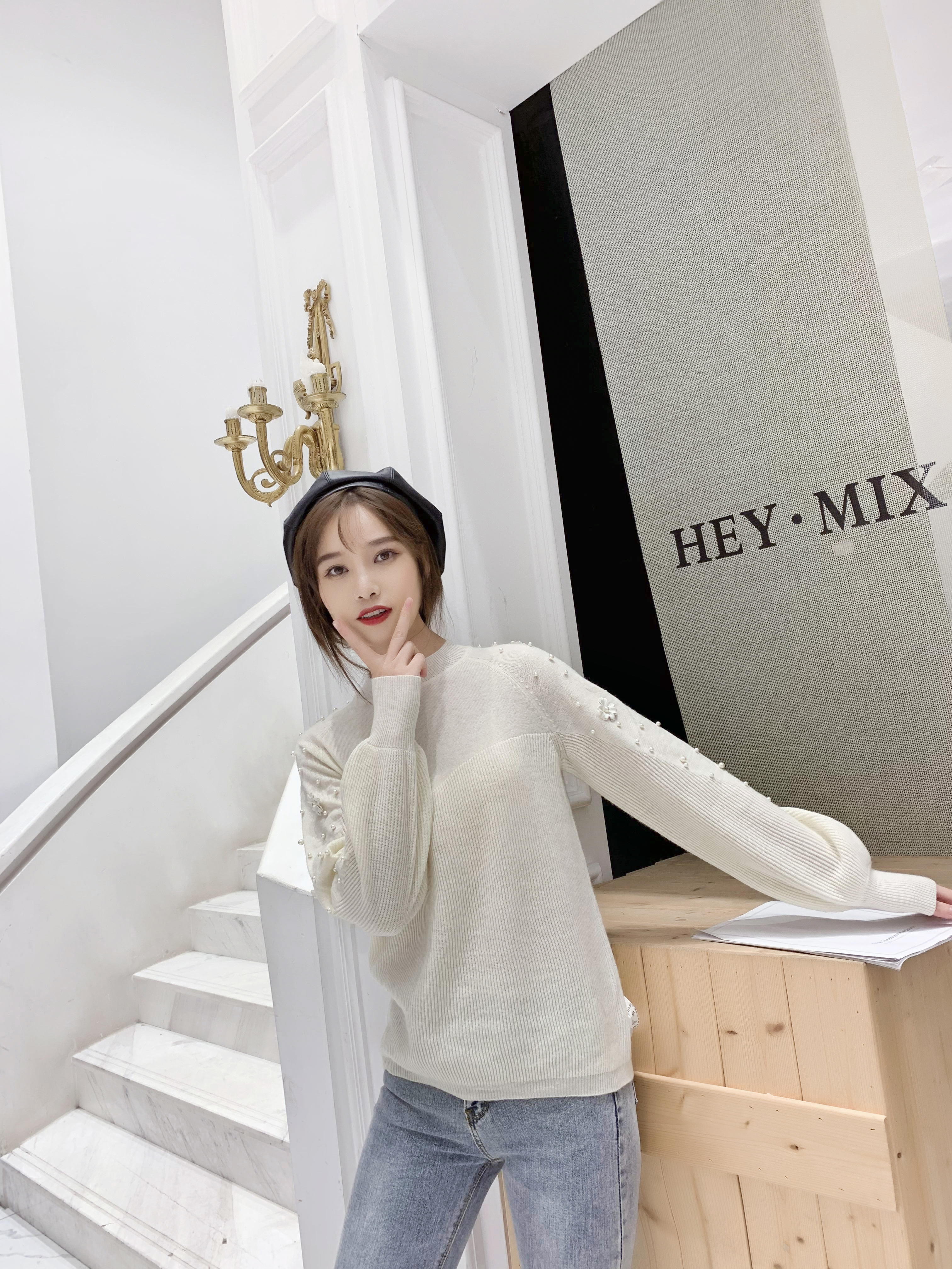 Women's Knitted Sweater - Soft Cotton Blend for Comfortable Wear