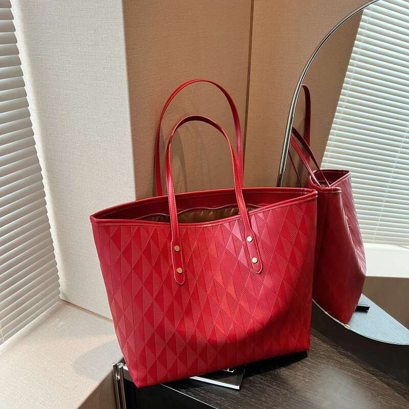 leisure Hot selling leisure solid color fashionable PU women s shoulder trend bag new quality design large capacity trendy handbag