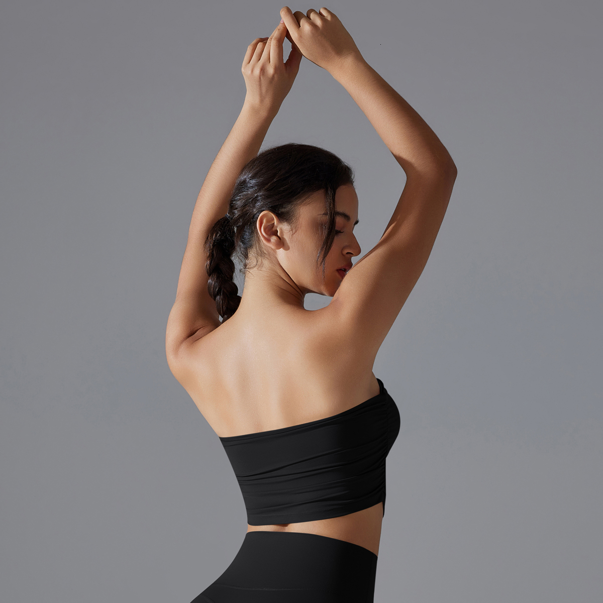 Gym Seamless High Impact Women Fiess Crop Top Shockproof Sports Bras Solid Color Nylon Yoga Bra