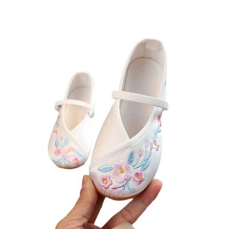 Chinese style embroidered shoes for girls childrens floral Hanfu shoes childrens soft rubber traditional cloth shoes M250103