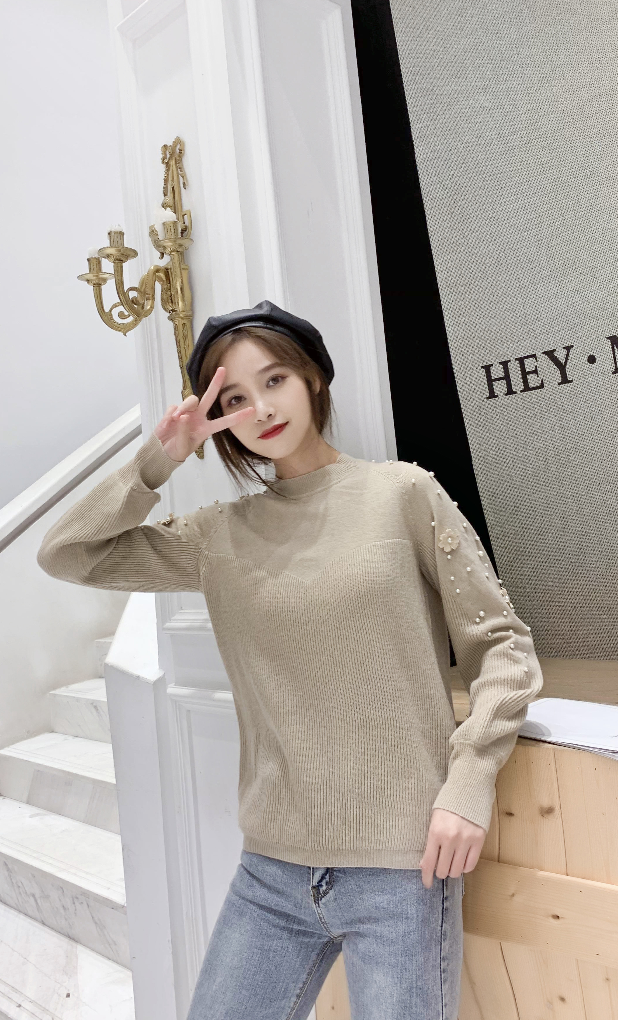 Women's Knitted Sweater - Soft Cotton Blend for Comfortable Wear