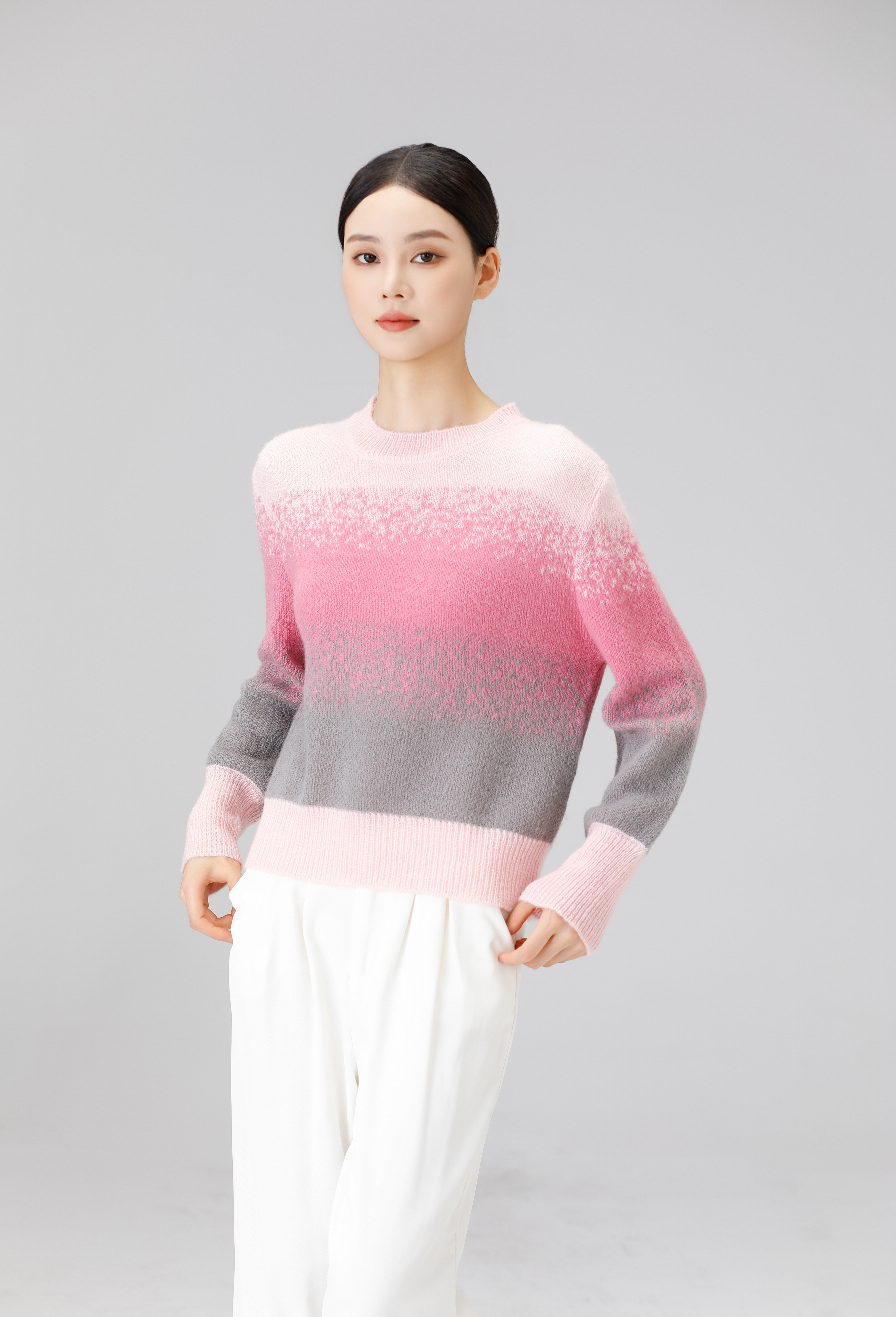 Trendy Ladies' Casual Knitted Top Durable and Warm Wool Blend Clothing