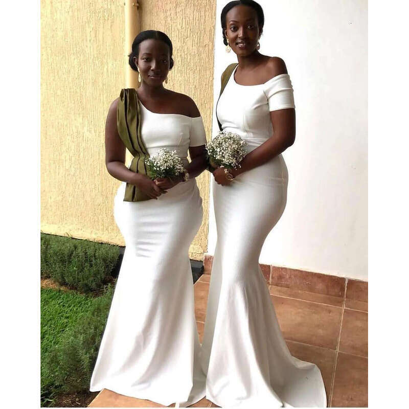 African Plus Size Pure White Mermaid Bridesmaid Dresses With One Shoulder Satin Country Wedding Guest Dress Bm1550