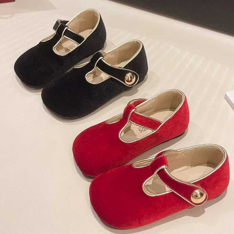 Mary Jane Girl Childrens Retro Velvet Party Dress Apartment Red and Black Childrens Christmas Shoes Baby Girl Zapatos de Ni a M250103