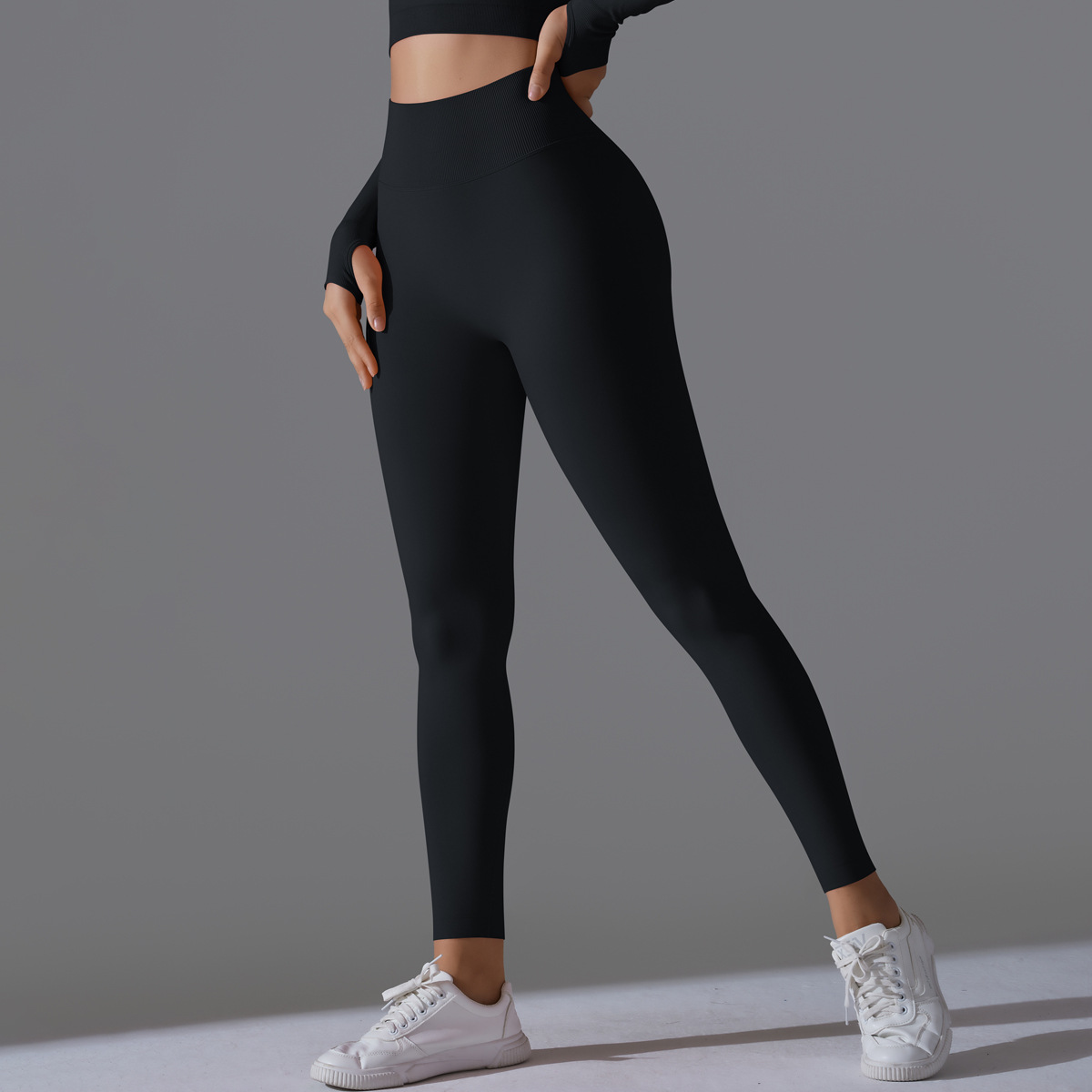 Designer Fashion Women's Solid Color Seamless Knitted Tight Yoga Pants Peach Hip Lifting Exercise Three Point High Waist Outerwear Quick drying F