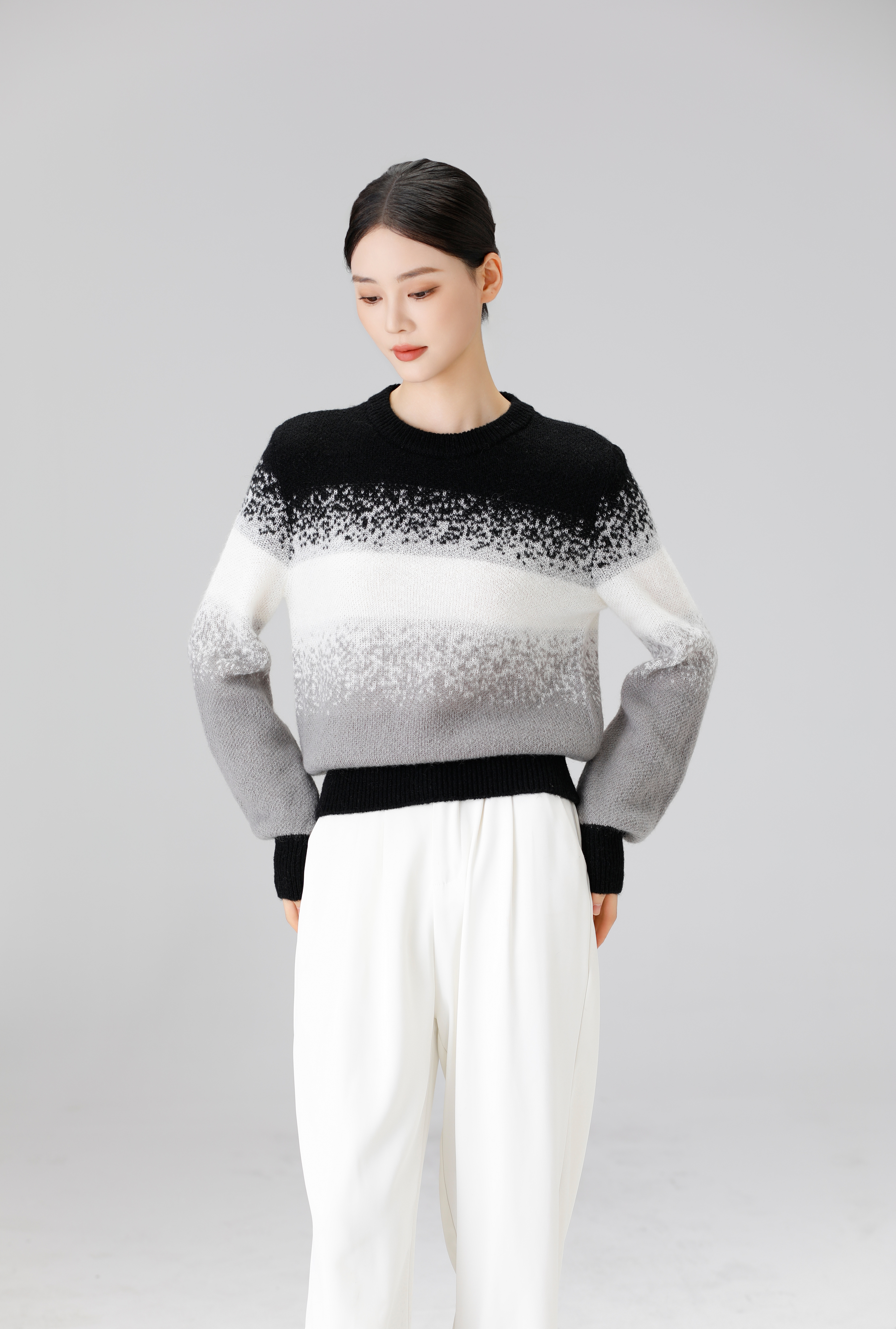 Trendy Ladies' Casual Knitted Top Durable and Warm Wool Blend Clothing