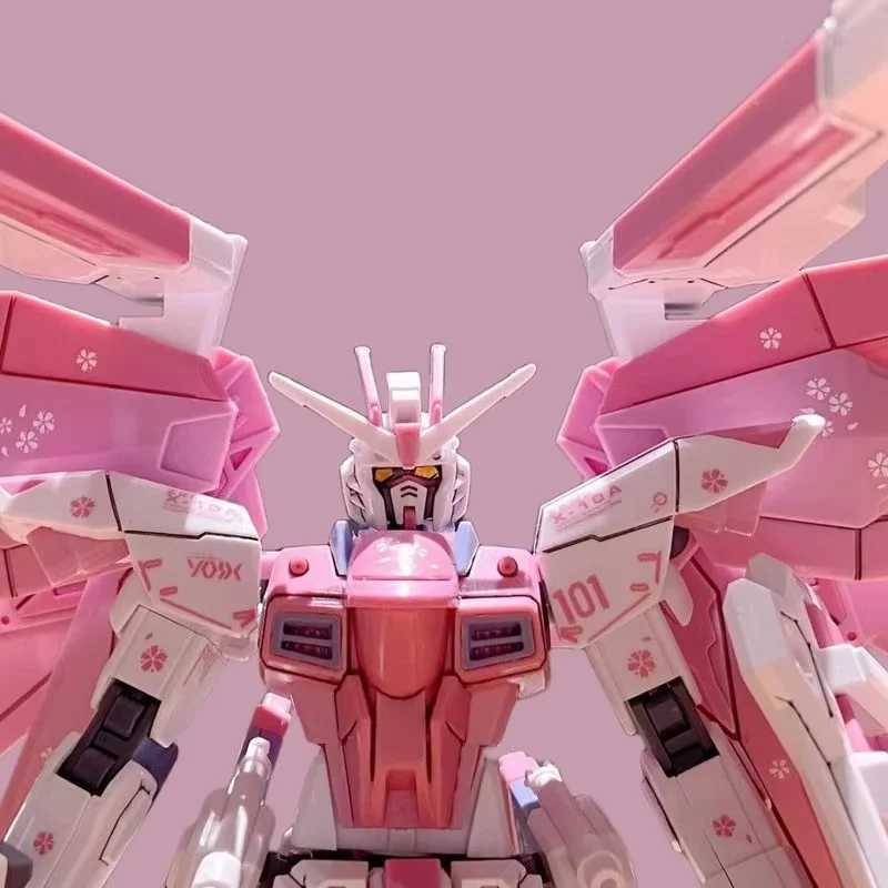 ZGMF-X10A HG 1/144 Freshman Freedom Mecha Assembly Model Action Figures Cherry Blossom Color Scheme Childrens Toy Gift Decoration W250103