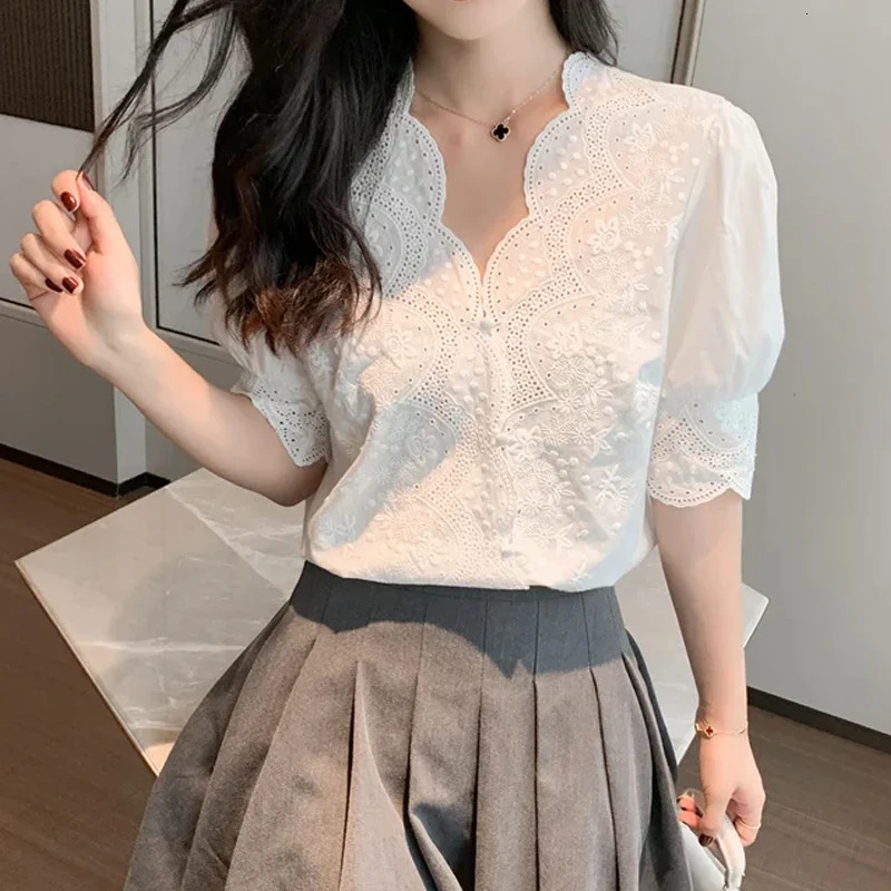 Summer lace embroidered womens shirt fashionable hollow elegant white shirt retro casual half sleeved top blue 13102 250102
