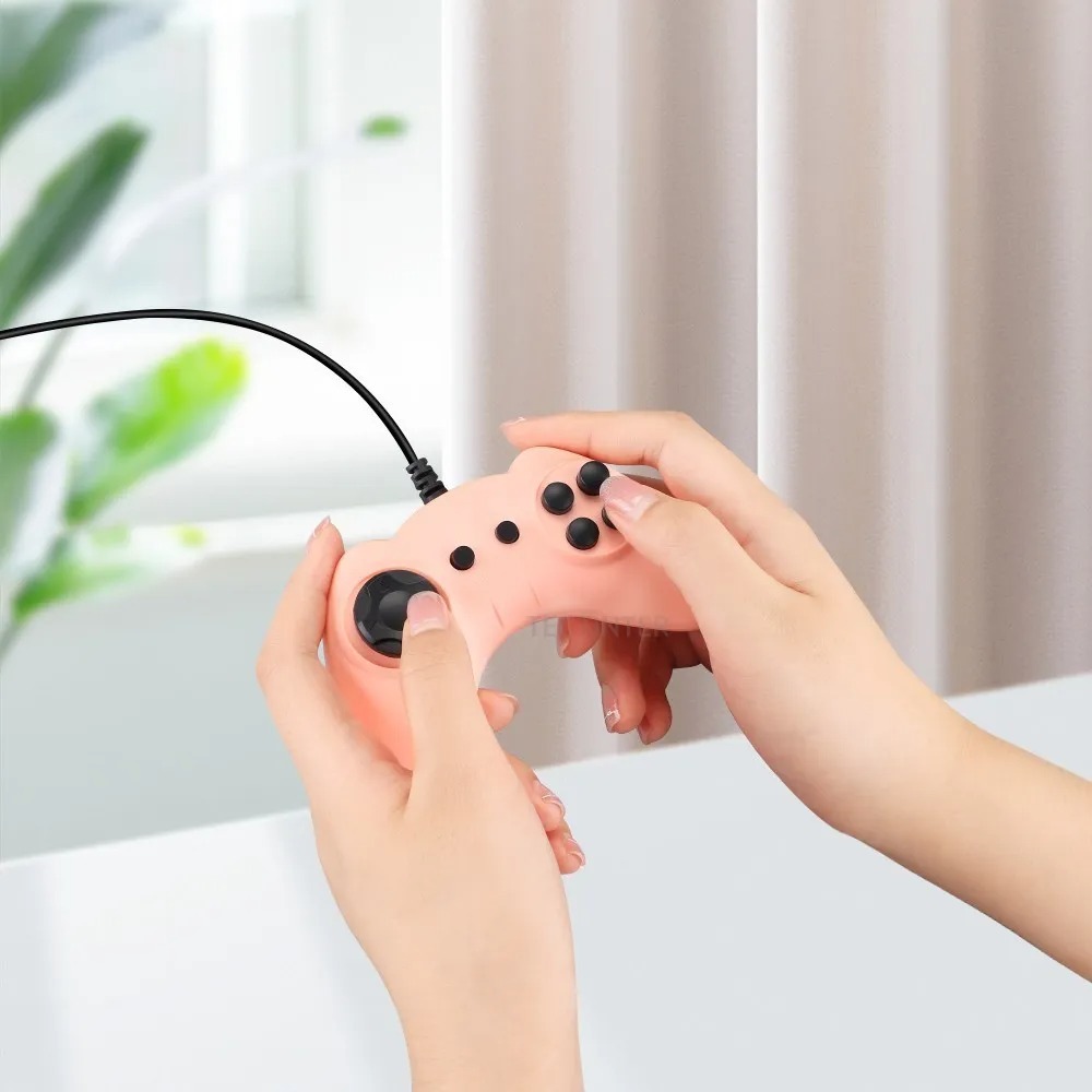 2.4 Inch Video Game Console Mini Portable Retro TV Handheld Game Player Built-in 500 Games AV Output Support 2 Player