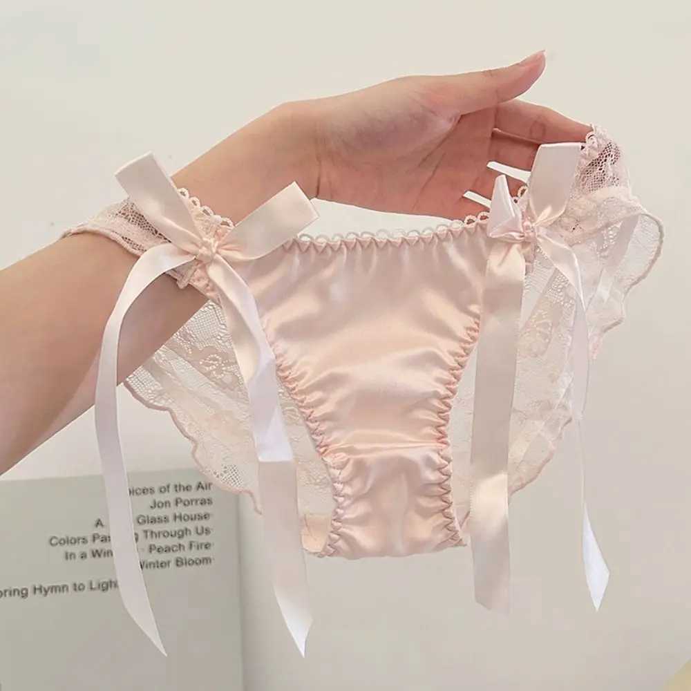Solid Color Lace Bow Underwear Breathable Hollow Out Female Lingerie Low-Waist Panties Cotton Crotch Seamless BriefsXJ250103