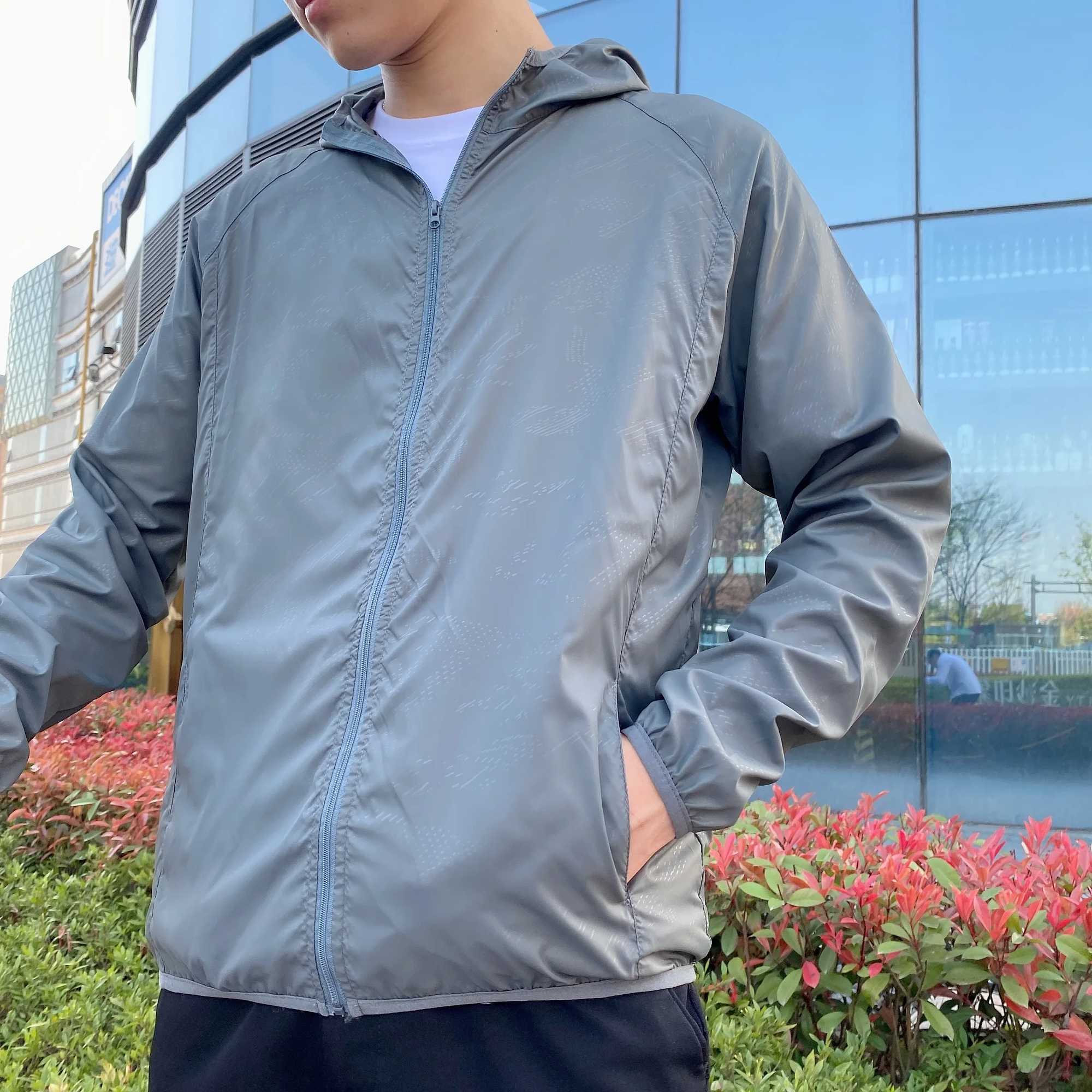 Fashionable casual jacket scratch resistant and windproof jacket with pockets mens ultra-thin sunscreen jacket Versatile fishing suit W250103