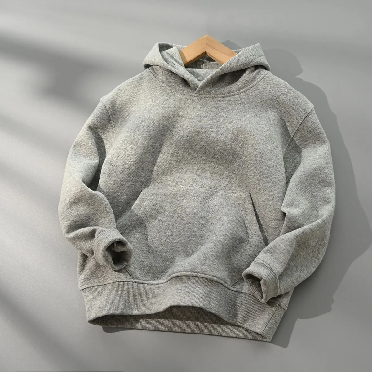 Solid Color 100% Cotton Childrens Green Hoodie Fashion Sports Outdoor Top Boys and Girls High Quality Hoodie Street Wear 241226