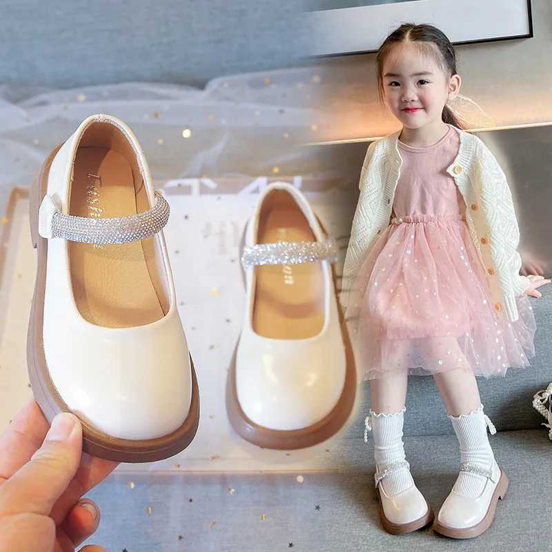 Girls leather shoes Spring and Autumn new pearl childrens casual shoes Childrens rubber platform lace performance shoes M250103