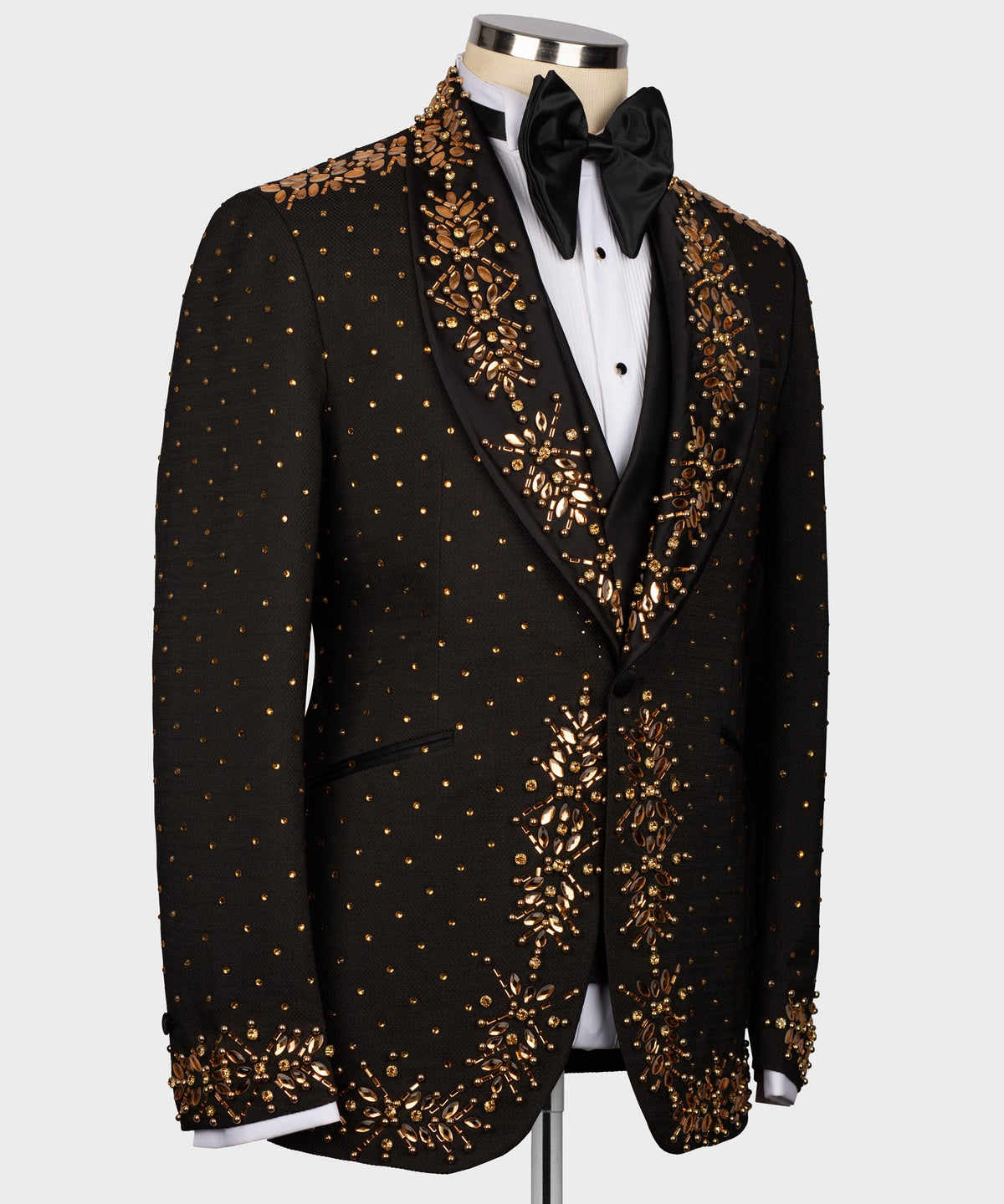 Luxury Wedding Tuxedos Beaded Crystal 1 Piece Set Coat Men Suits Shawl Lapel One Button Groom Wear Party Event Customized