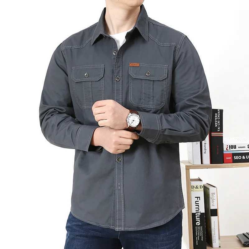 Mens work shirt casual long sleeved loose pocket button up collar shirt fashionable solid color military tactical shirt W250103