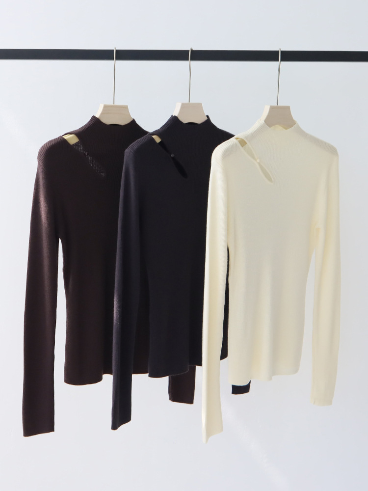 LQZ01 Women's Wool Blend Pleated Pullover with Soft Half Turtleneck