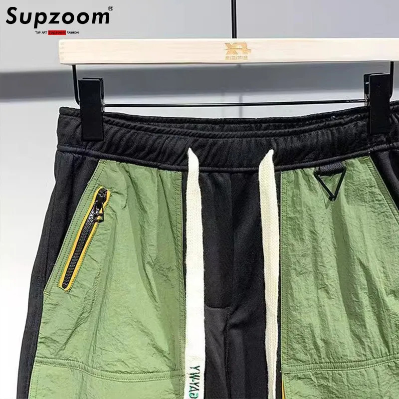 Supzoom has just arrived at the summer loose casual street trend contrasting colors patchwork pockets personalized work clothes shorts for men 241231