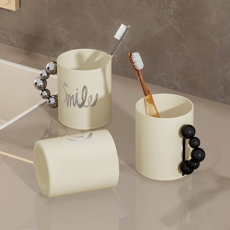 Home Plastic Toothbrush Cup Set for Couples and Family