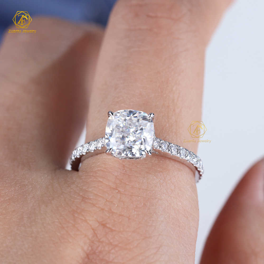 Custom18K white gold moissanite ring 2carats cushion ice crushed cut moissanite ring moissanite engagement ring