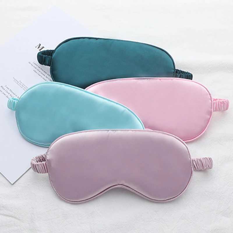 Silk Sleeping Eye Mask with Carrying Pouch Bag Travel Sleep Eyeshade For Women Man Nap Cover Comfortable Eye Patch Help RestXJ250103