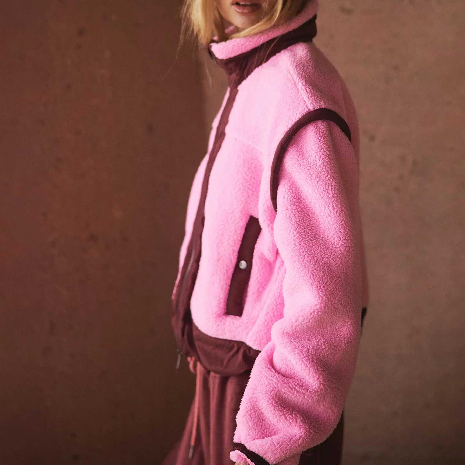 Womens wool jacket slow ultra-fine fit short sleeved jacket soft and warm zipper jacket applique work clothes comfortable stand up collar jacket M2501