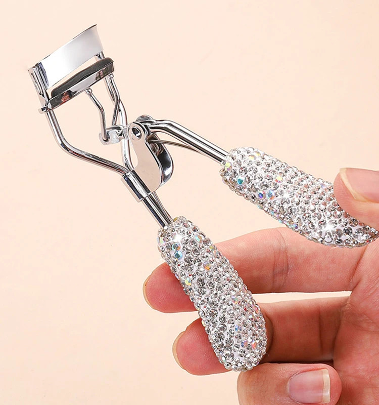 1pc ious Diamond-Encrusted Eyelash Curler Portable Makeup Tool Wide Angle Lash Curler No Battery Required 241226