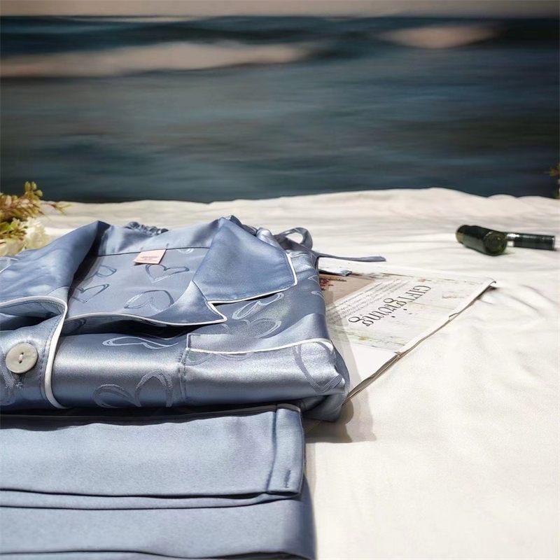 Spring and Autumn New Pajamas Womens Ice Silk Thin Style Simple Internet Celebrity Sweet Live Outerwear Home Clothes Two Piece Set Summer