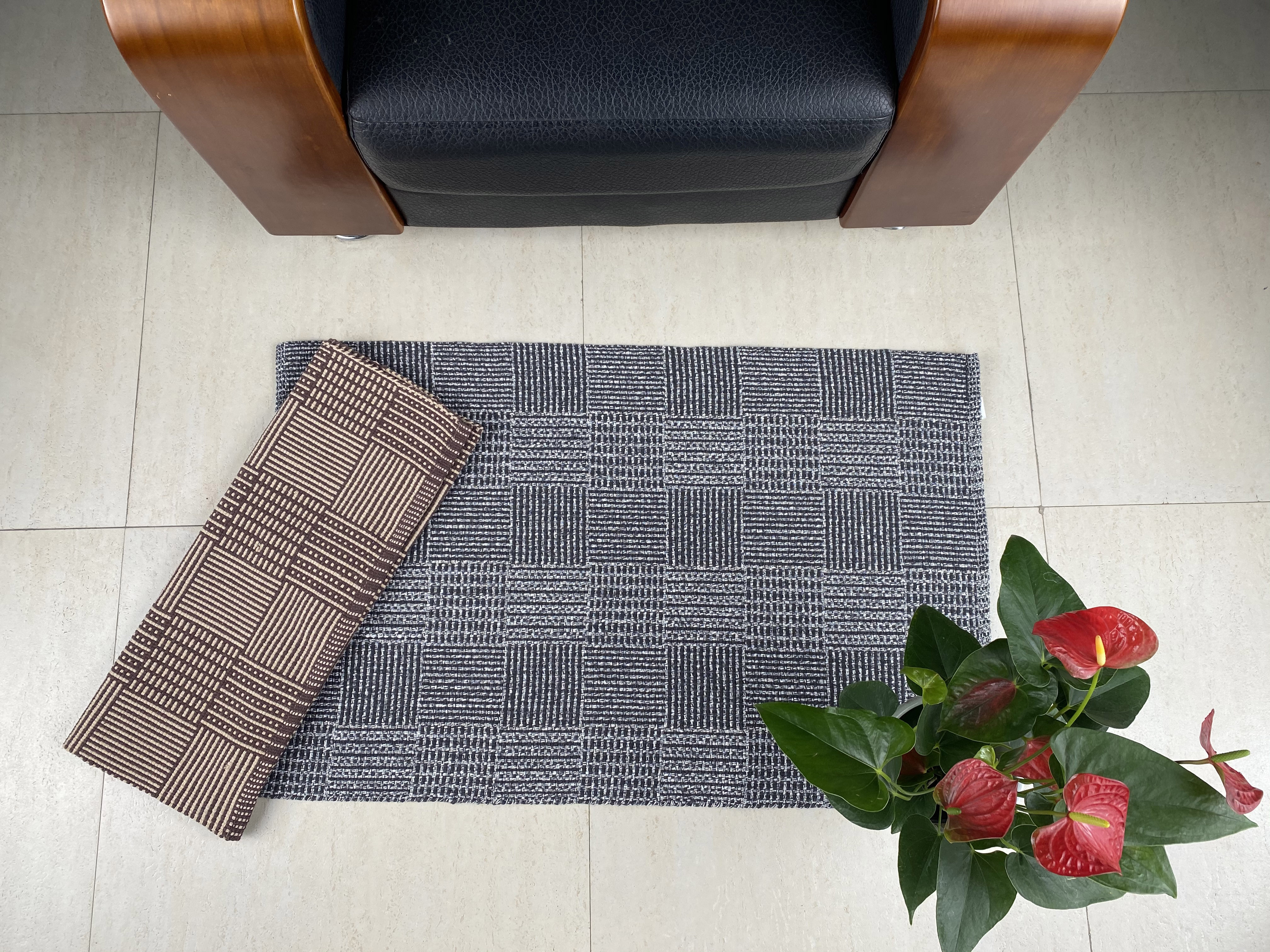 Premium Handmade Cotton Floor Mat - Elegant Weaved Texture Ideal for All Rooms