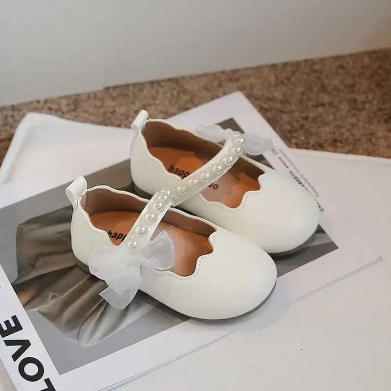 Girl Mary Janes Party Wedding Display Simple Korean Breathable Soft Platform Simple Childrens Casual Leather Shoes M250103