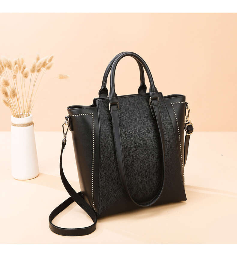 Women's Bags Tote bag texture, large capacity new minimalist women's handbag, commuting bag, women can carry one shoulder crossbody
