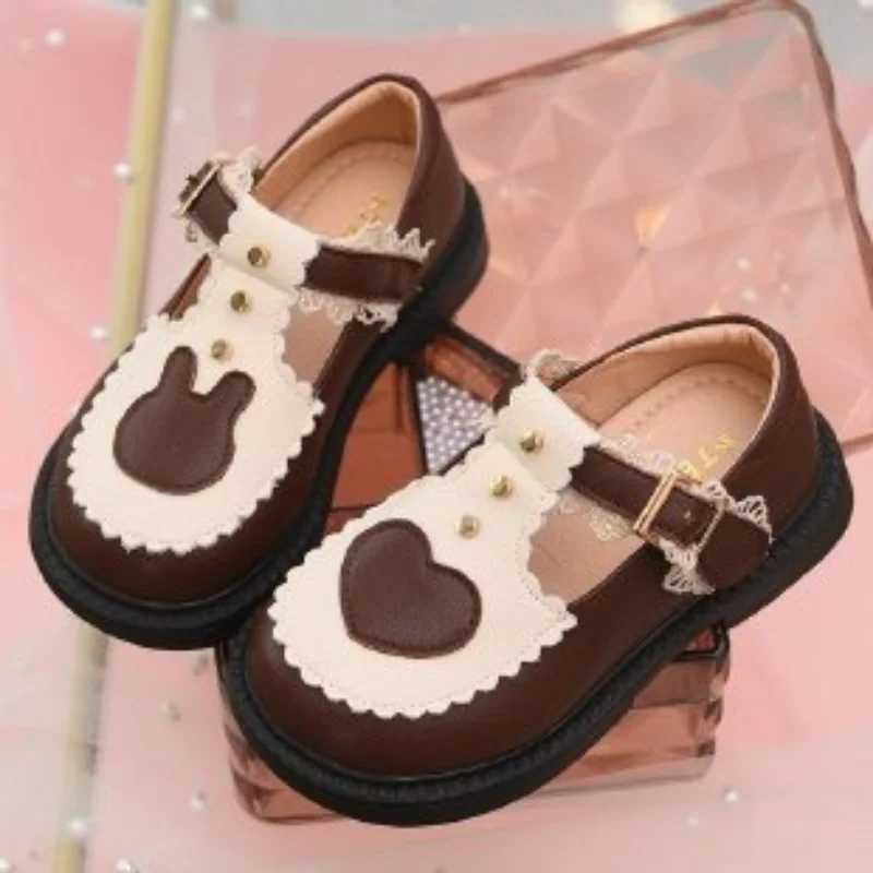 Childrens Leather Shoes New Spring Girls Apartment Mary Jane Shoes Wedding Childrens Slippers Childrens Fashion Princess Anti slip Shoes M250103