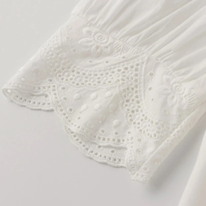 Summer lace embroidered womens shirt fashionable hollow elegant white shirt retro casual half sleeved top blue 13102 250102