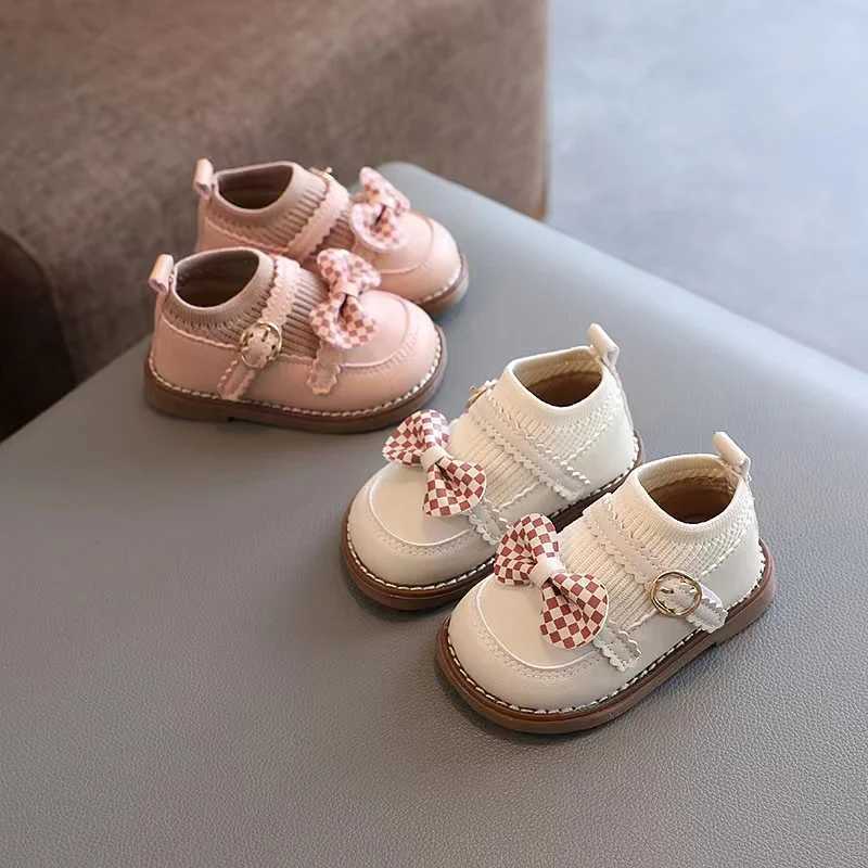 Congme 0-4 year old baby girl leather boots childrens bow flat shoes soft and cute princess shoes dress comfortable shoes M250103