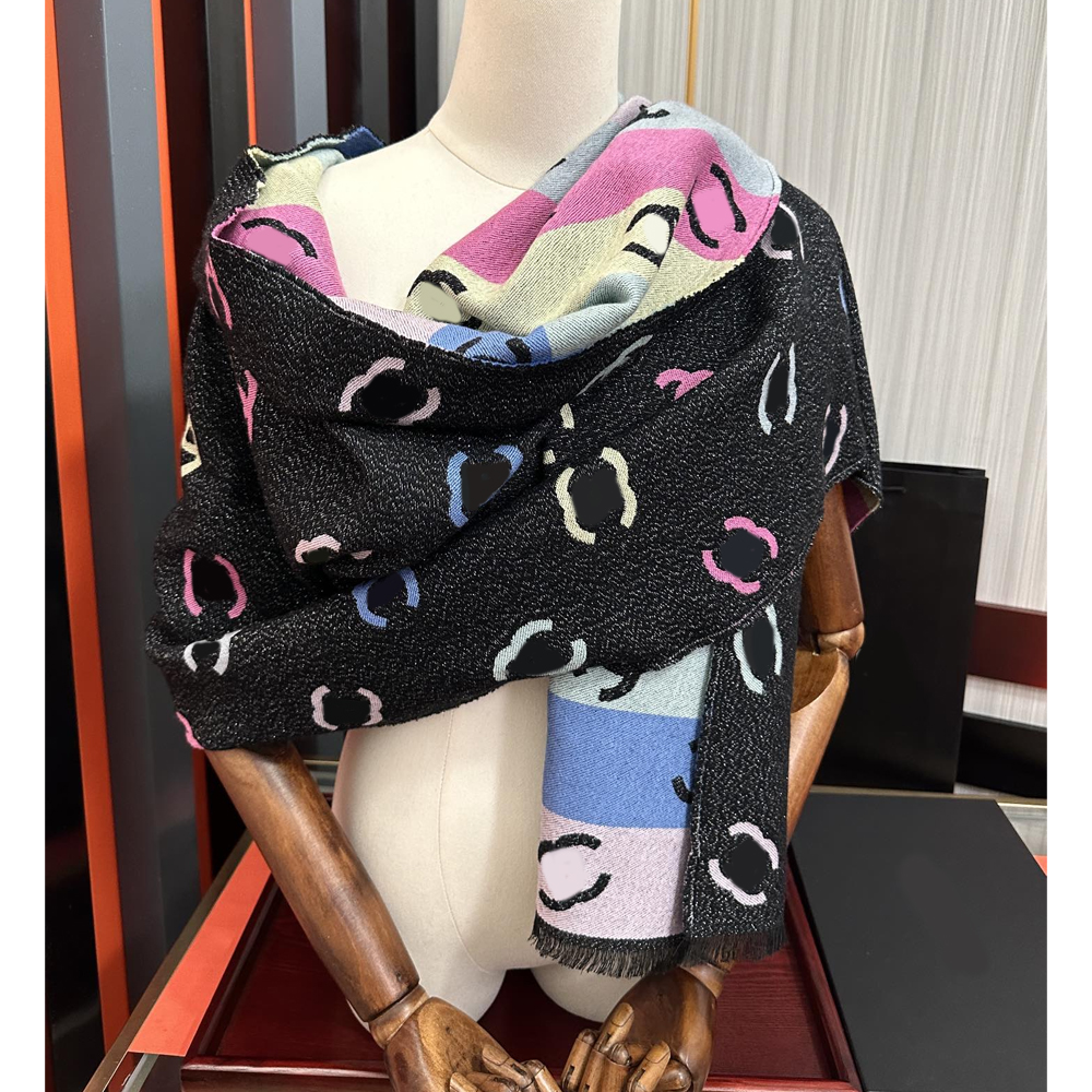 Women rainbow pashmina fashion shawl hot style scarves reversible scarf high quality cashmere wool travel warm classic designer holiday gifts ladies letter KM9210