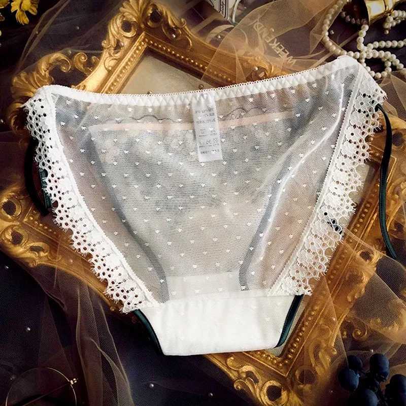 Vintage Lace Underwear Womens Sexy Panties Flower Pattern Seamless Briefs Low Waist Underpanties Breathable Mesh PantiesXJ250103