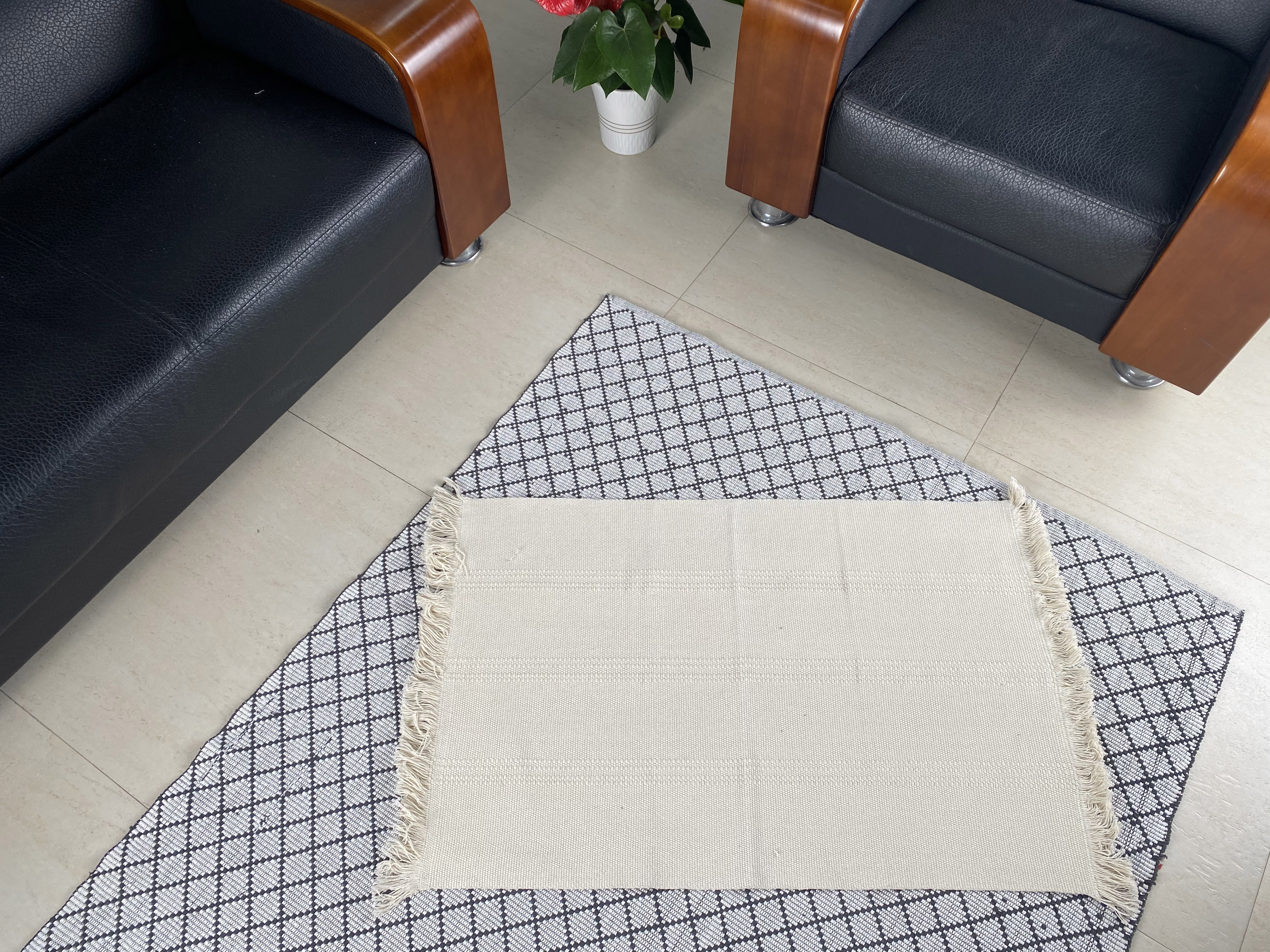 Sophisticated Woven Cotton Rugs by Artisans - Perfect Fit for Everyday Comfort