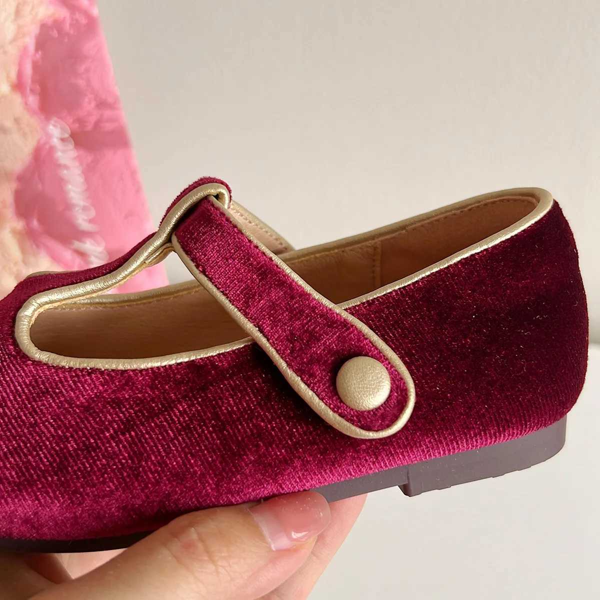 New shoes childrens soft casual shoes baby boys fashionable Loafers childrens anti slip brand shoes girls mocha casino uniforms Oxford M250103