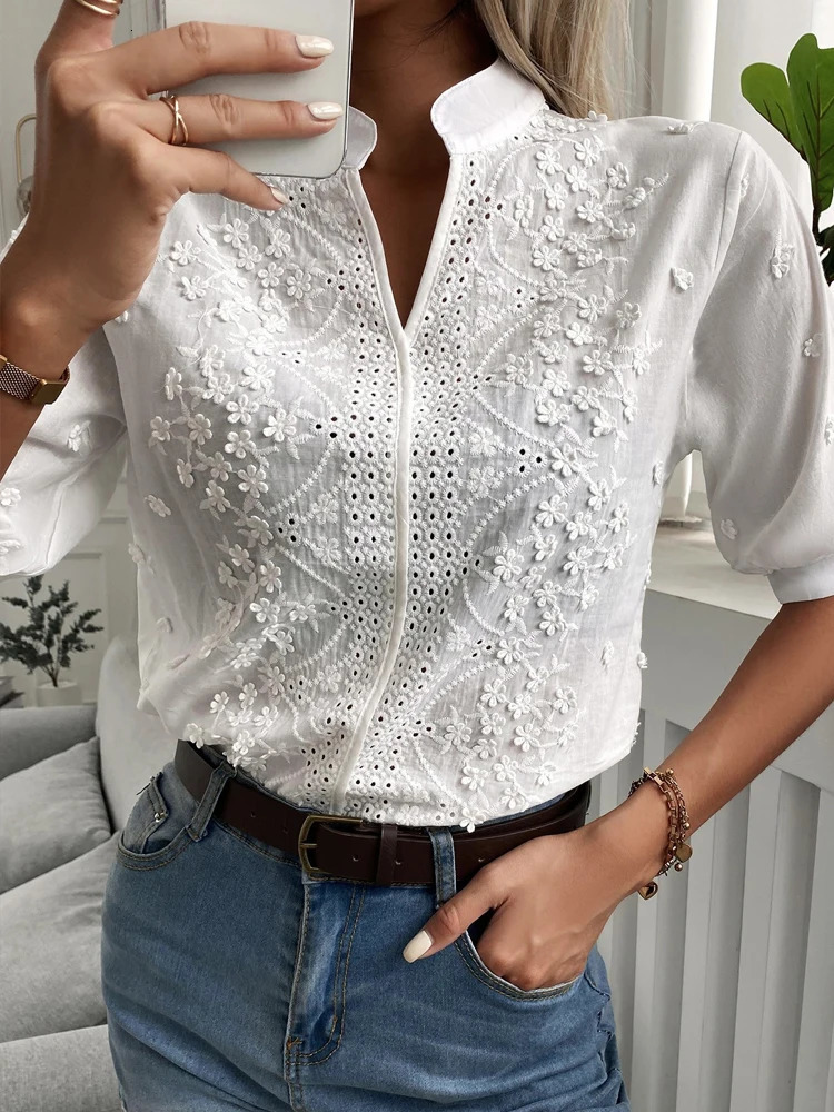 Summer floral embroidery lace shirt fashionable womens V-neck casual shirt chic short sleeved hollow top elegant blue 24350 250102