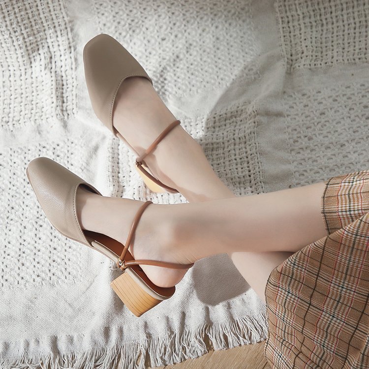 Ddmywed Cool Slippers Women's Summer New Style Coarse Middle Heel Student Square Head Grandma Shoes One Shoe Two Sandals Chinese Brand Shoes F010