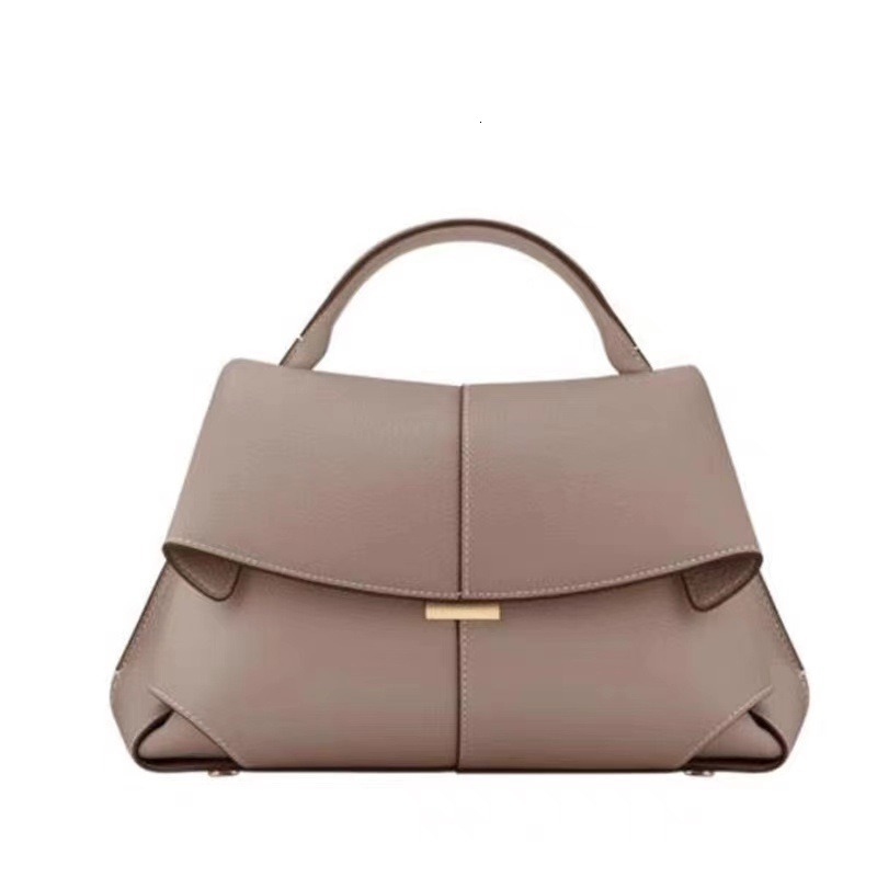 Cowhide Casual Series European And American Fashionable Leather Pleated Women's Niche Fashion Handbag Shoulder Crossbody Bag