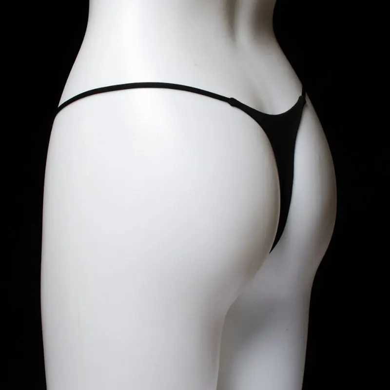 Seamless sexy underwear with low waist G-String womens fashionable solid color thong breathable thin comfortable underwear in black white and red W250