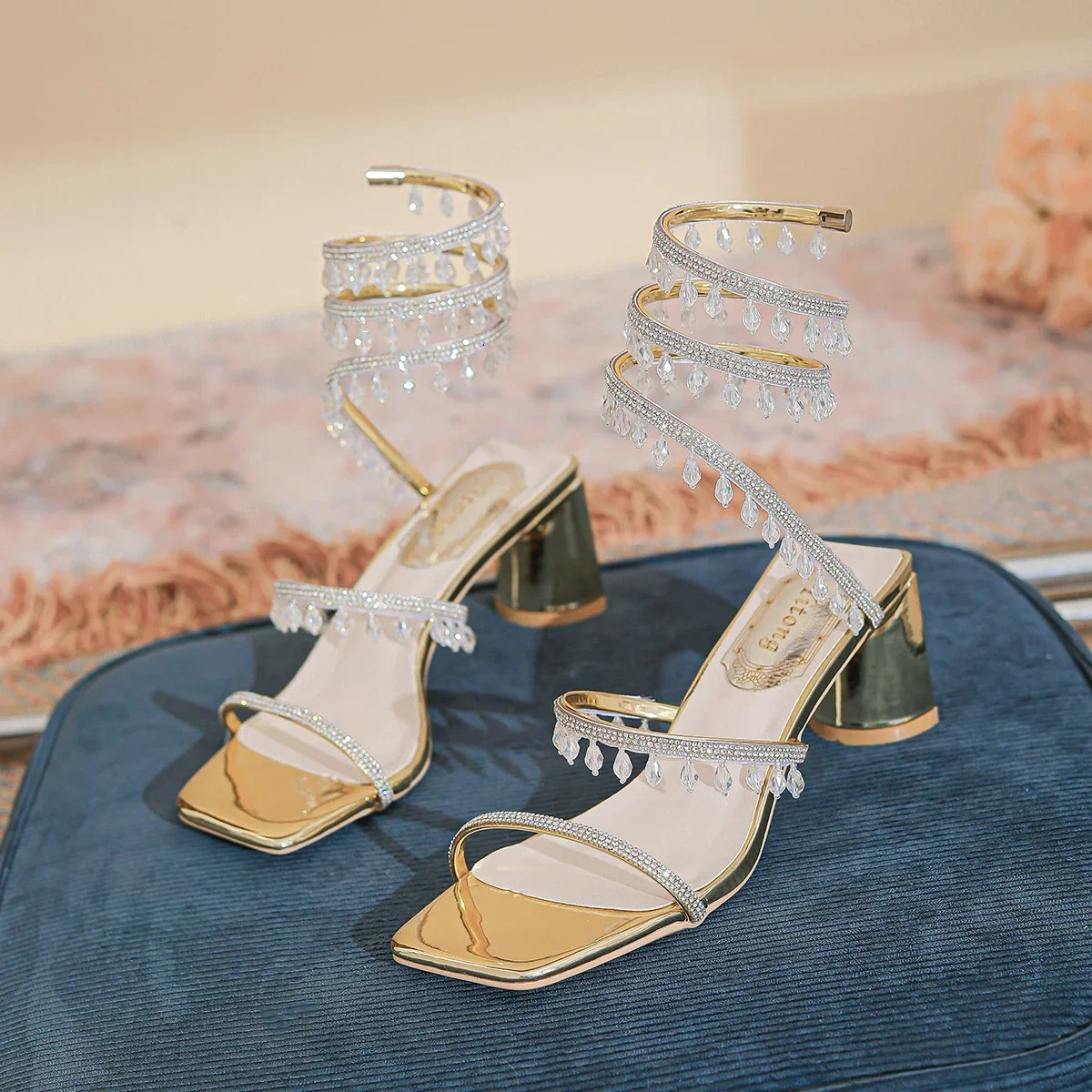Summer Fashion Rhinestone Crystal Pendant Snake Shape High Heel Sandals for Women Gold Silver Party Wedding Shoes250102
