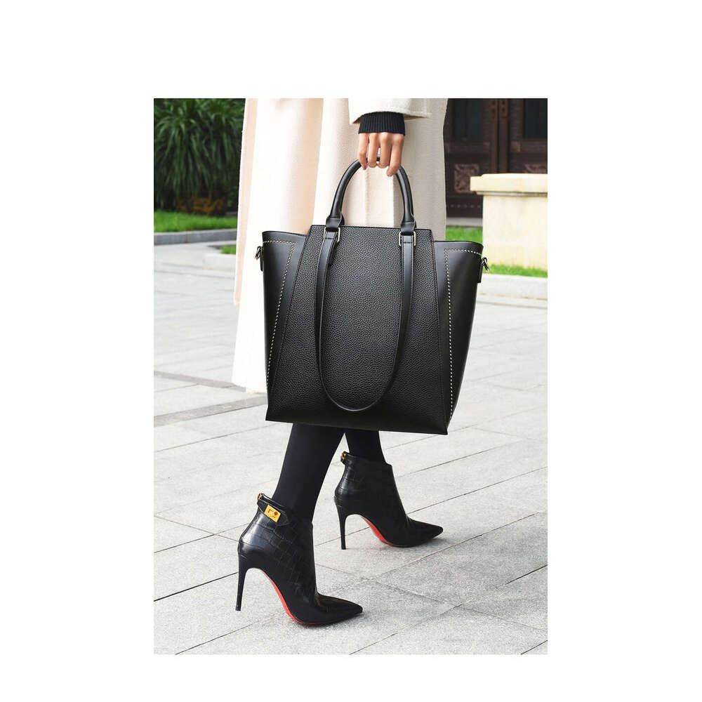 Women's Bags Tote bag texture, large capacity new minimalist women's handbag, commuting bag, women can carry one shoulder crossbody