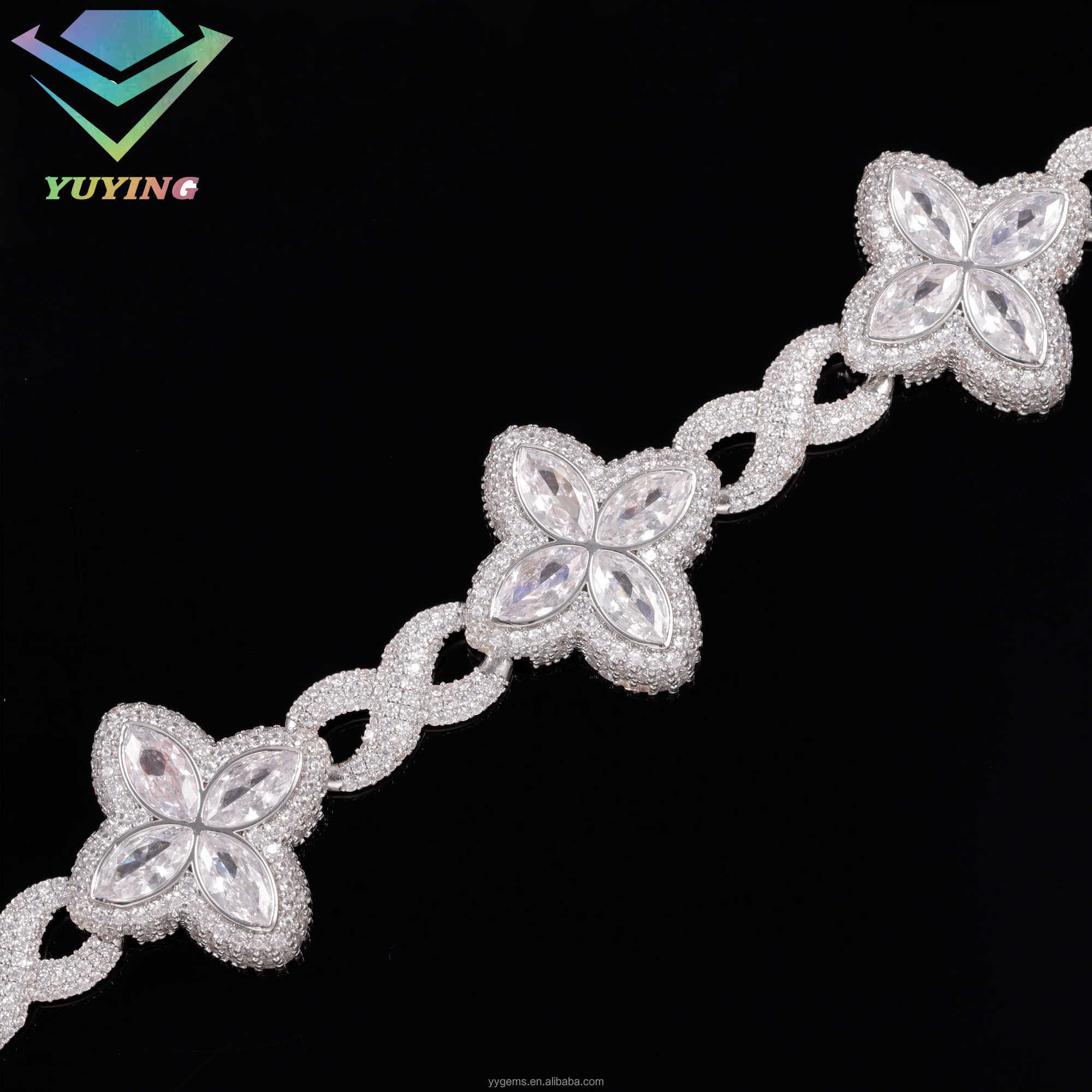 In Stock 925 Sterling Silver Gold Plated Iced Out VVS Moissanite Diamond Lucky Clover Bracelet for Hip Hop Jewelry