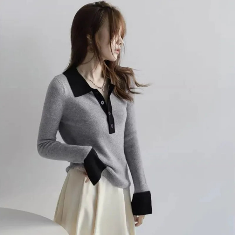 Long sleeved womens T-shirt knitted button womens polo shirt contrasting color T-shirt 250103