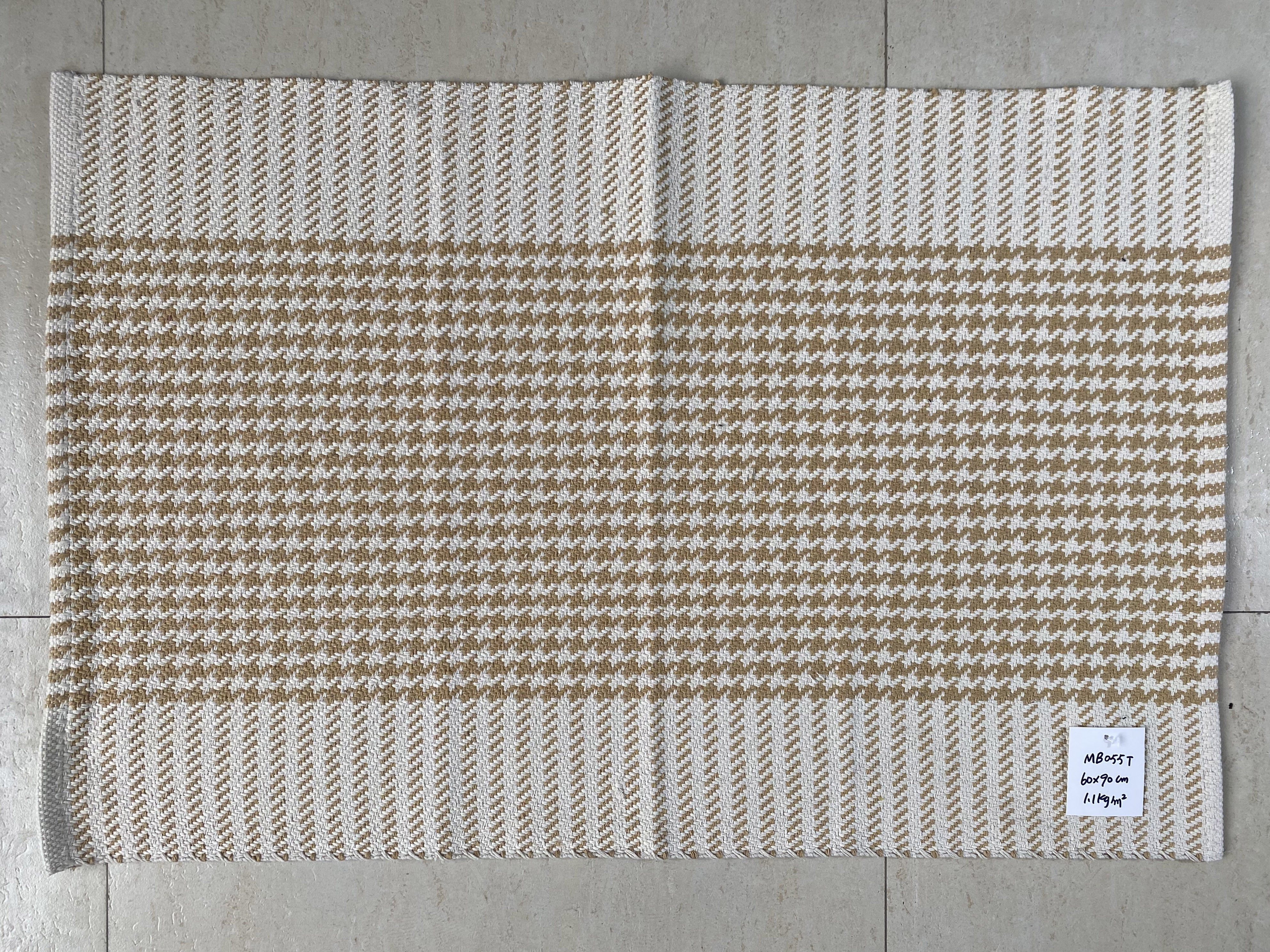 Multi-Functional Handmade Cotton Floor Mat Sturdy Design Perfect for Various Rooms