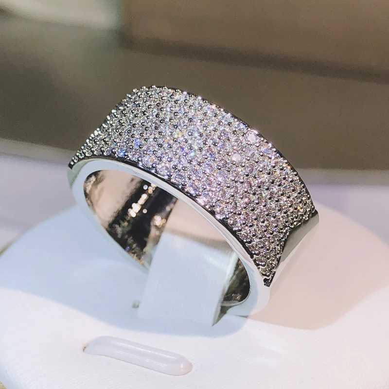925 silver fashionable crystal finger ring with sparkling rhinestones vintage wedding ring womens romantic jewelry giftXJ250412